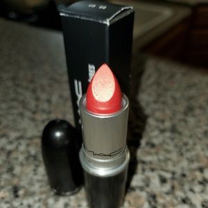 MAC lipstick brand new unused in shade CB 96